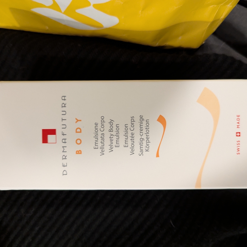 Dermafutura Body Emulsion
